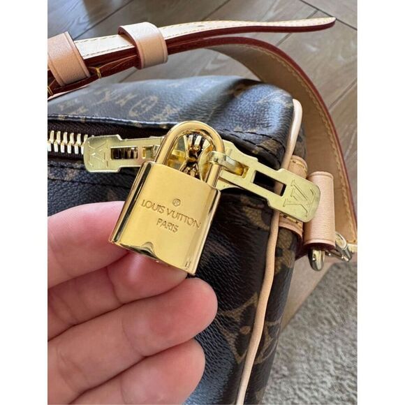 NWT Louis Vuitton Keepall Bandoulière 55 Bag - Picture 4 of 10